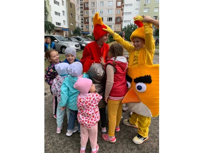 Концертно\u002Dразвлекательная программа для жителей микрорайона Весенний.