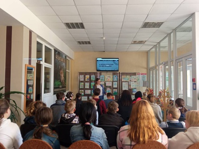 Познавательная программа \u0022От знаков к буквам от бересты к страницам\u0022 и Трансляция концерта \u0022А песня в России на все времена\u0022